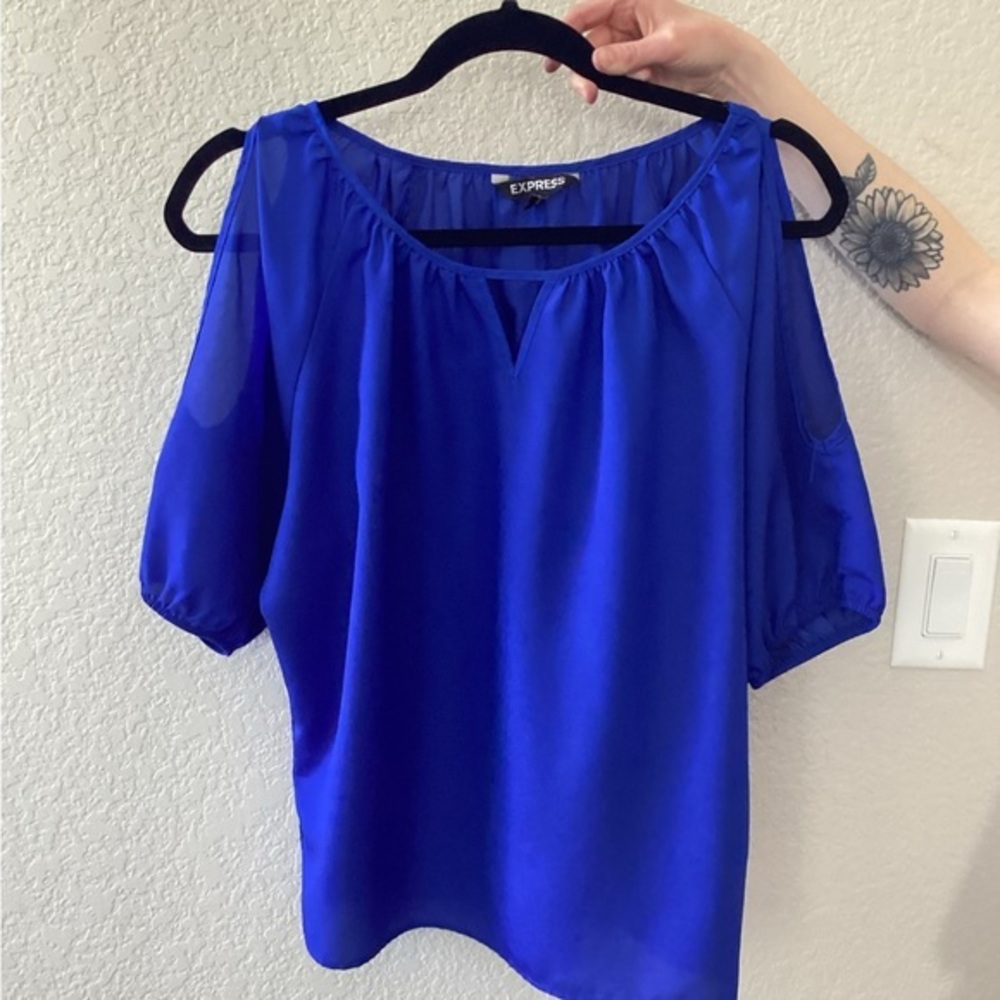 Express cold shoulder blouse